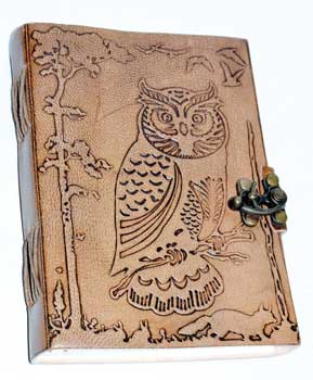 5" x 7" Owl in Jungle leather w/ Latch (image for) 5" x 7" Owl in Jungle leather w/ Latch